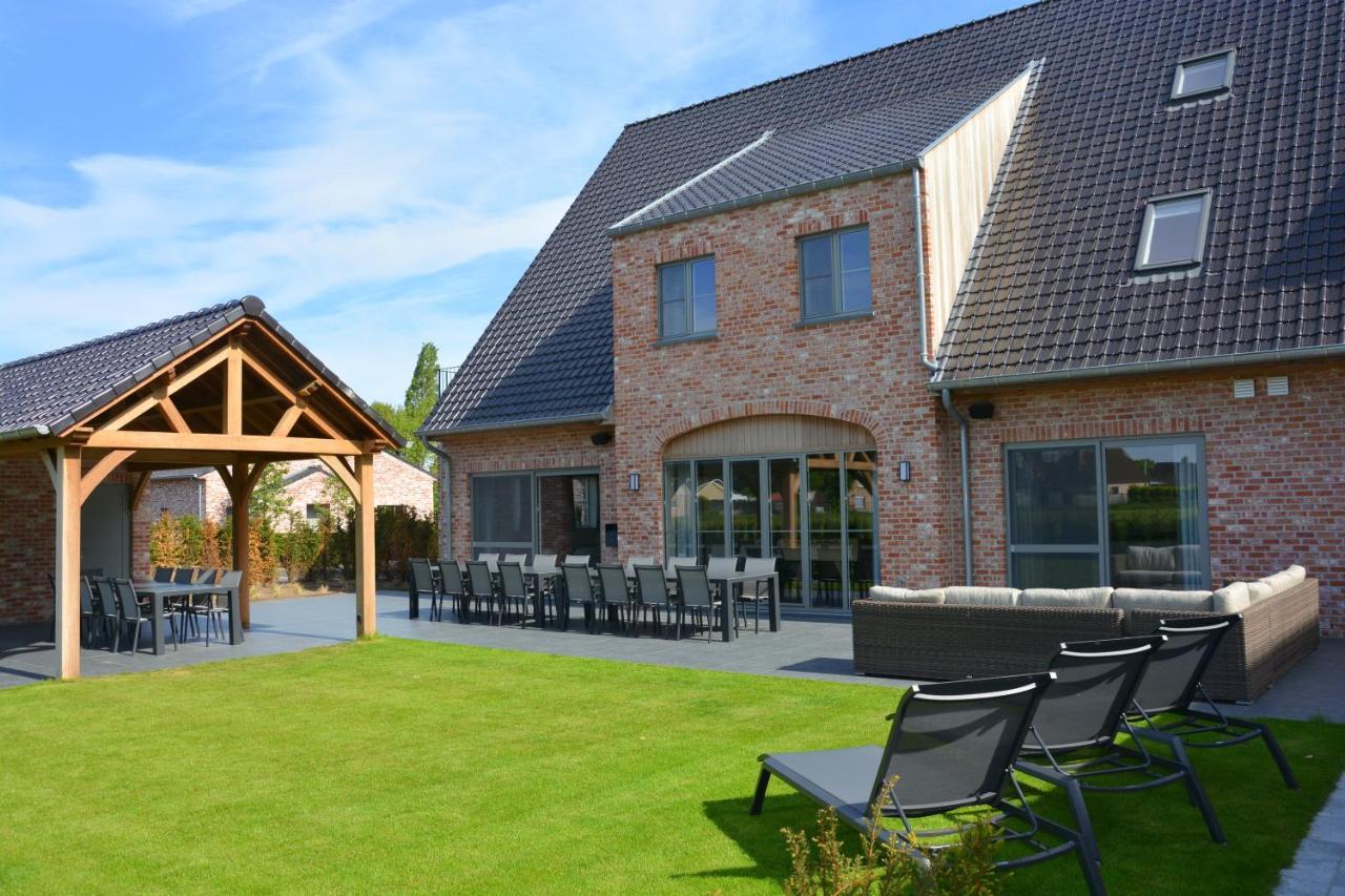 Duins Genot 5 Star Holiday Homes 30P & 40P - Indoorpool & Wellness Jabbeke  Esterno foto