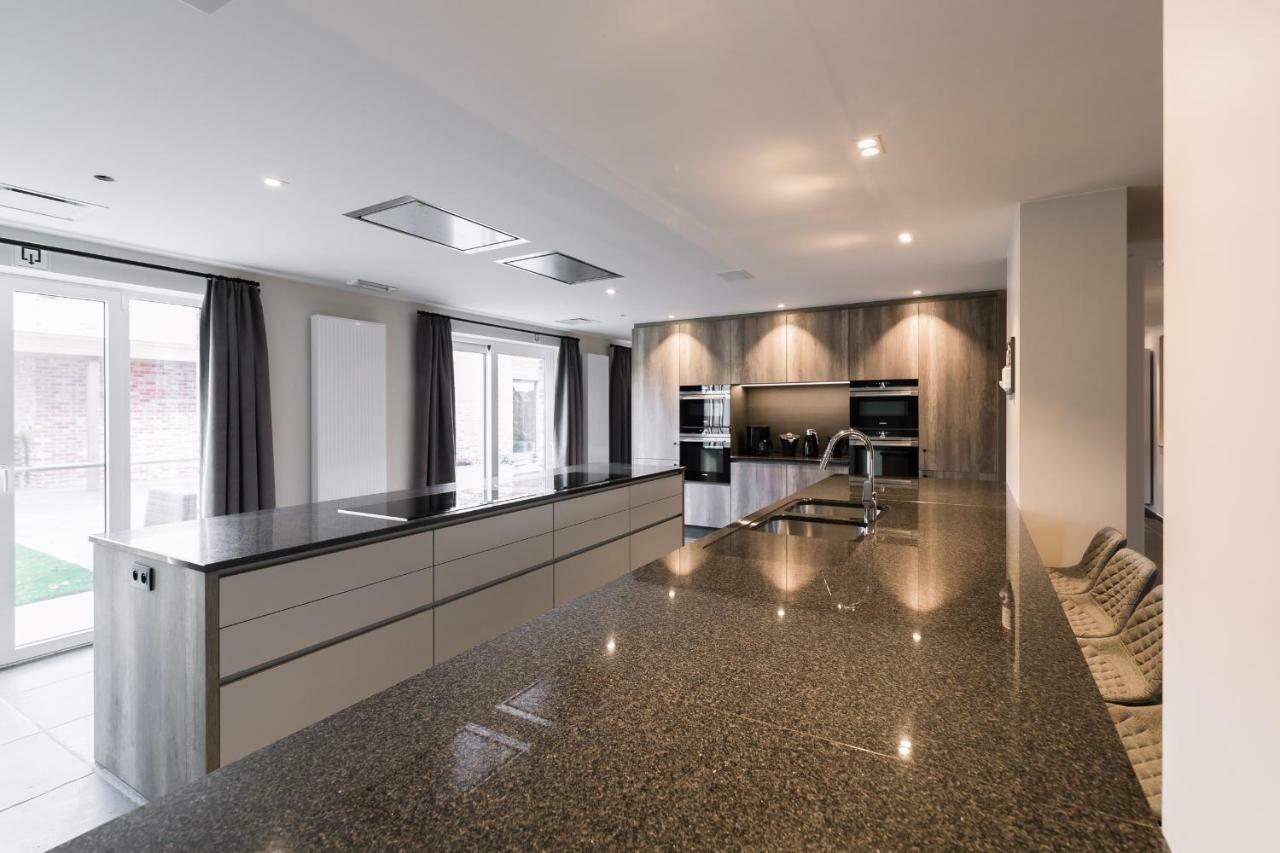 Duins Genot 5 Star Holiday Homes 30P & 40P - Indoorpool & Wellness Jabbeke  Esterno foto